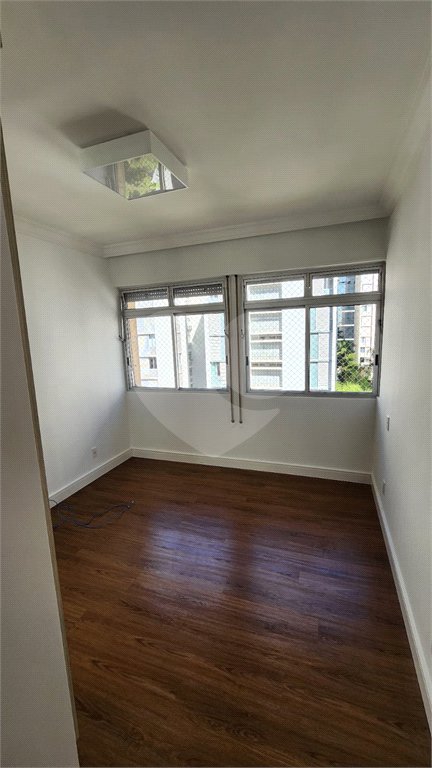 Apartamento no Condomínio Edifício Manaus em Ribeirão Preto para Venda