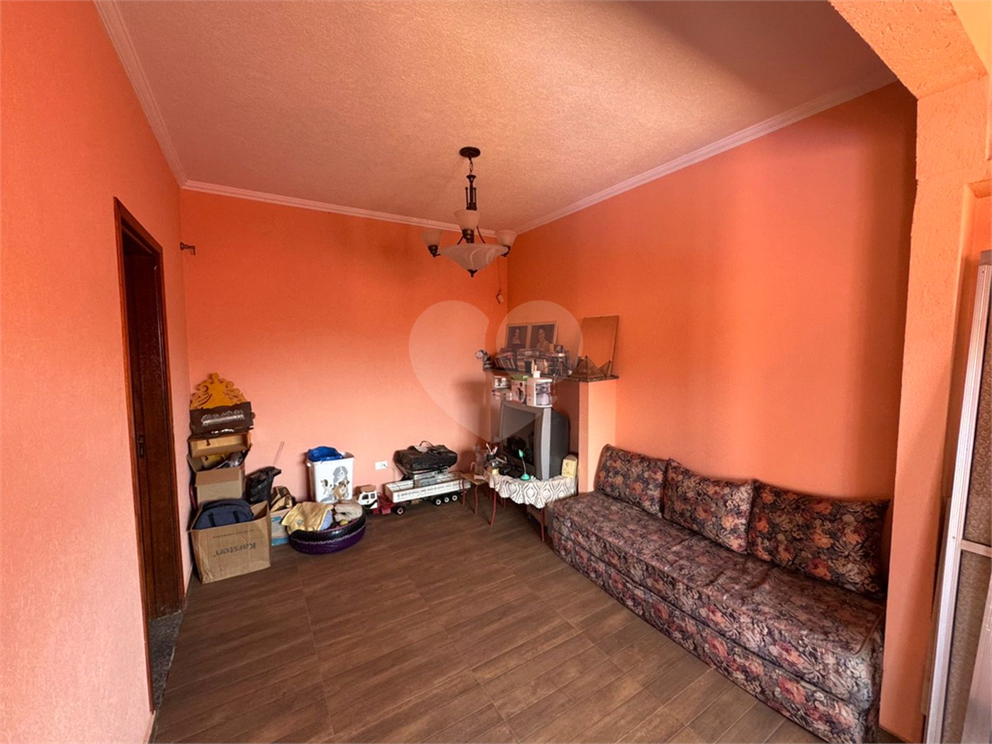 Casa com 03 Dormitórios á venda, em Jardim Alvorada, São Carlos.