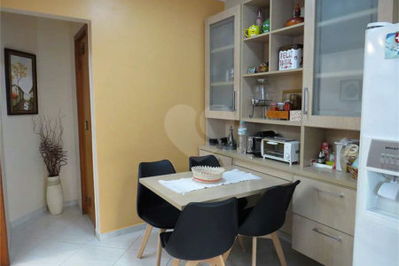 Sobrado à venda com 4 quartos, sendo 1 suíte, em Água Fria, São Paulo, SP