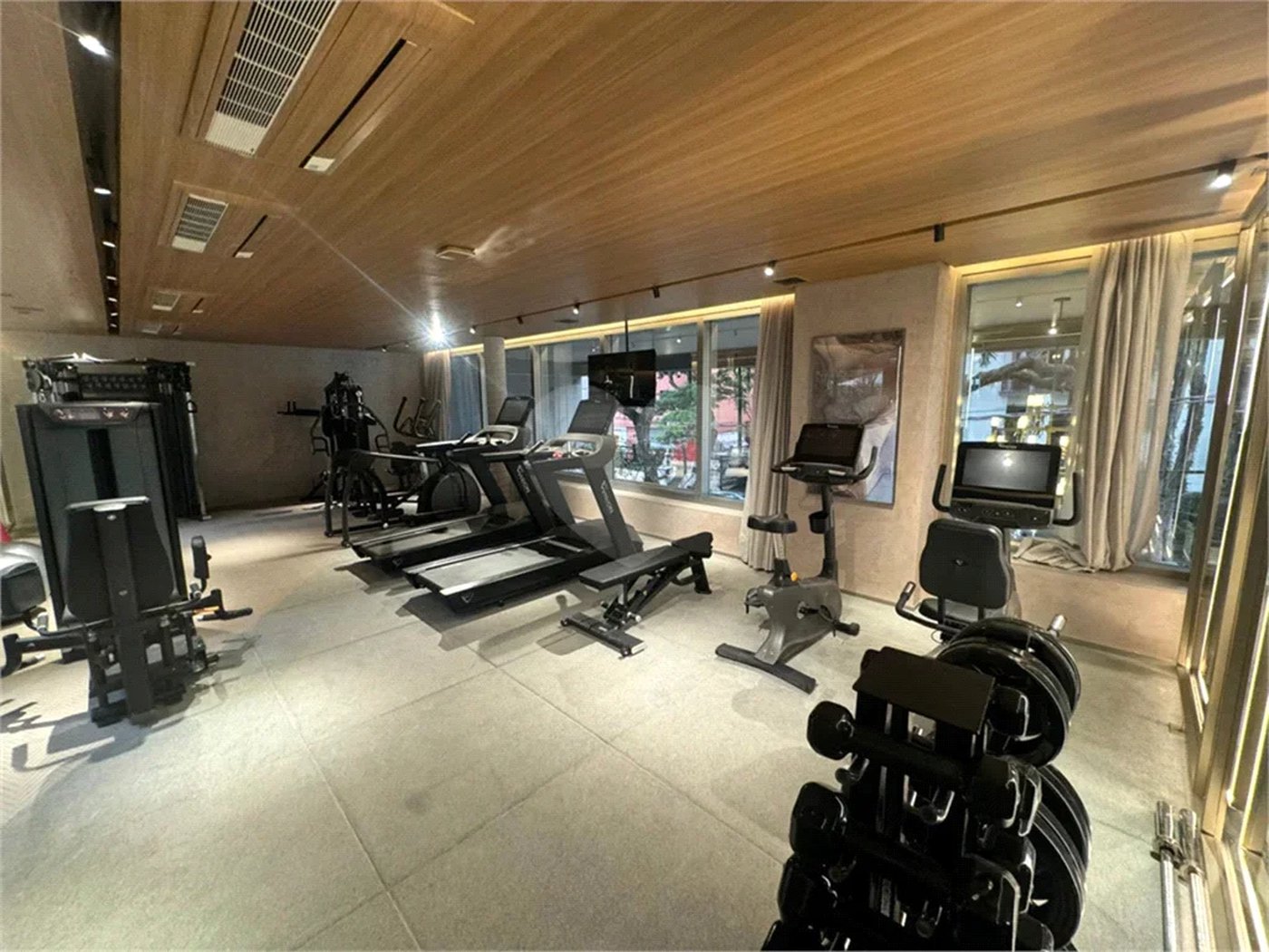 Apartamento à venda com 3 suítes em Brooklin Paulista, São Paulo, SP