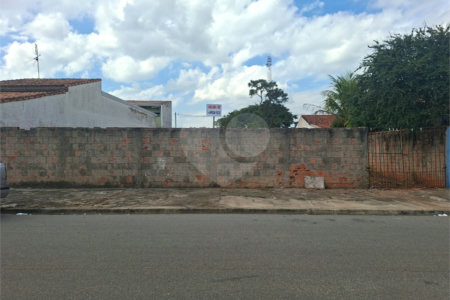 Terreno à venda em Vila Carolina, Itapetininga, SP
