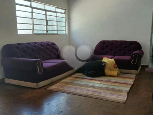 Casa à venda com 3 quartos, sendo 1 suíte,  em Vila Mariana, São Paulo, SP