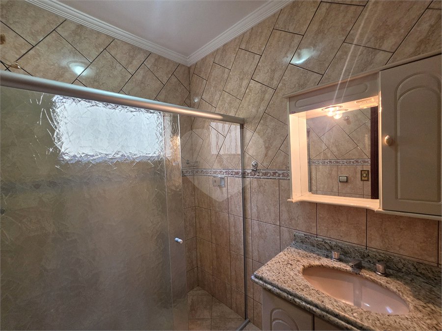 Casa à venda com 4 quartos, sendo 2 suítes,  em Vila Espírito Santo, Sorocaba, SP