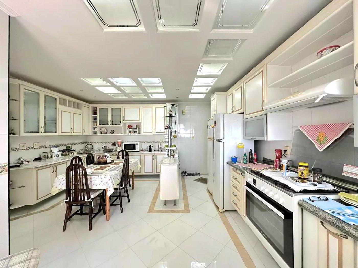 Apartamento com 3 dormitórios à venda, 202 m² por R$ 2.400.000,00 - Ponta da Praia - Santos/SP