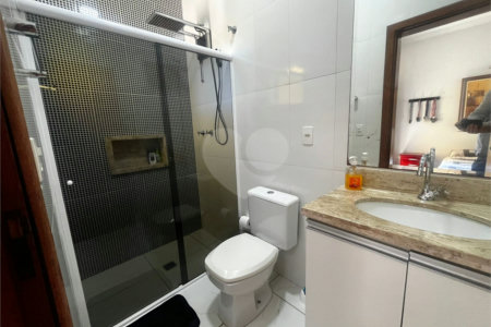 Casa à venda com 4 quartos, sendo 2 suítes, em Vila Nastri, Itapetininga, SP