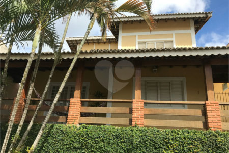 Casa à venda com 5 quartos, sendo 2 suítes,  em Jardim Maristela, Atibaia, SP