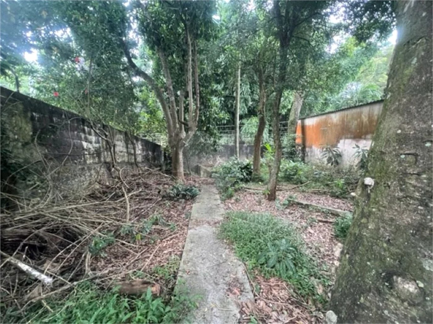 Terreno à venda com 1 quarto em Horto, São Paulo, SP