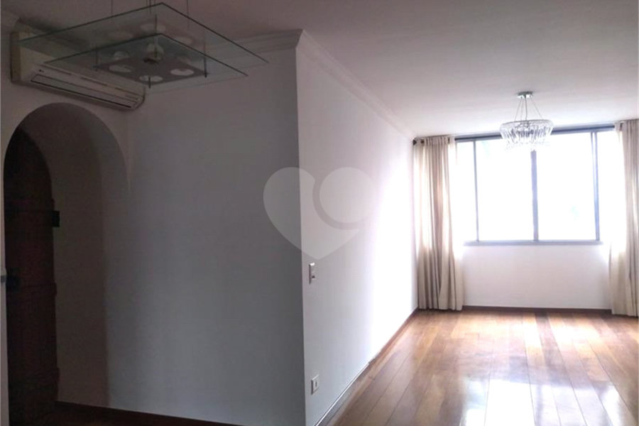 Apartamento para alugar com 3 quartos, sendo 1 suíte, em Jardim América, São Paulo, SP