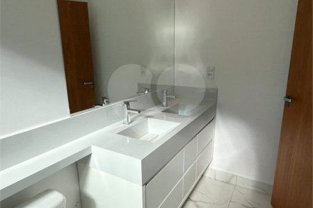 Casa à venda com 3 quartos, sendo 1 suíte,  no condomínio Park Gran Reserve, Indaiatuba - SP