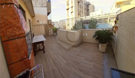 Cobertura à venda com 3 quartos, sendo 1 suíte, em Tijuca, Rio de Janeiro, RJ