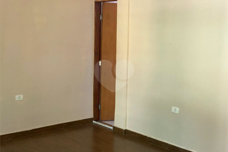 Casa à venda com 3 quartos, sendo 1 suíte, em Santana, São Paulo, SP