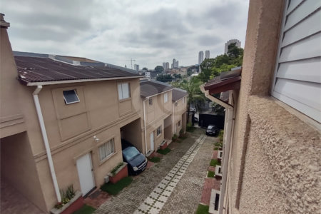 Casa para alugar com 2 suítes no condomínio Residencial Atucuri, São Paulo - SP