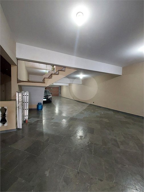 Casa à venda com 3 suítes em Vila Pereira Barreto, São Paulo, SP