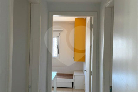 Apartamento à venda com 3 suítes em Campo Belo, São Paulo, SP