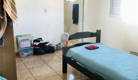 Casa à venda com 4 quartos, sendo 2 suítes,  em Vila Paulista, Mogi das Cruzes, SP
