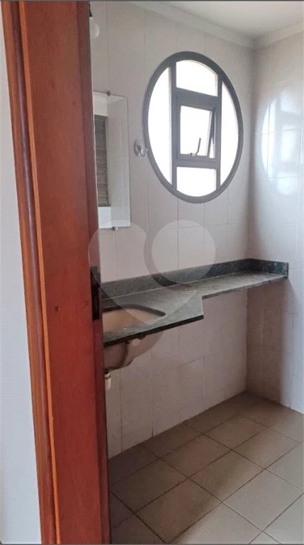 Apartamento à venda no Edifício Cabreúva no Bairro Alto em Piracicaba - SP.