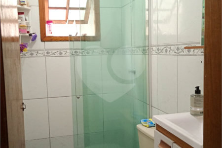 Casa à venda com 2 quartos, sendo 1 suíte,  em Jardim Cambuci, Mogi das Cruzes, SP