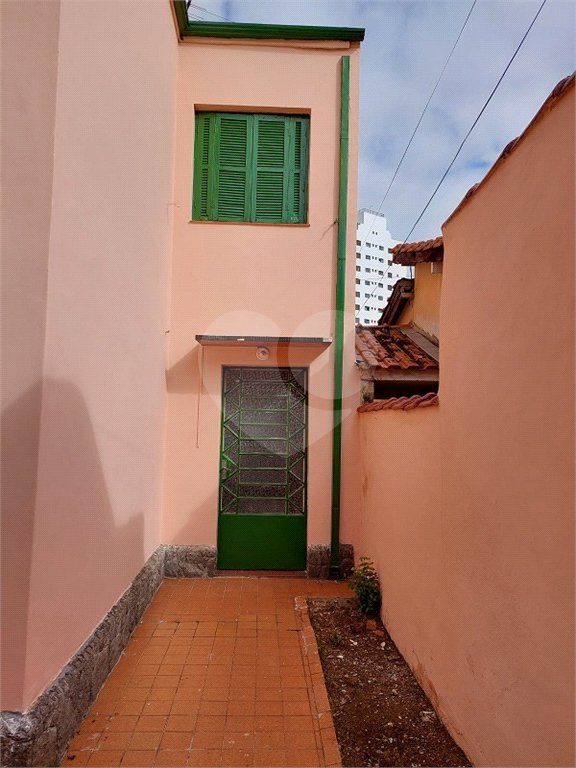 Sobrado à venda com 3 quartos em Vila Gumercindo, São Paulo, SP