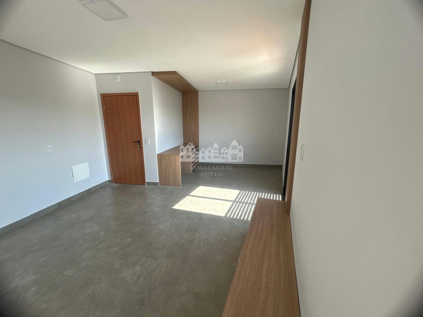 Apartamento à venda com 3 quartos, sendo 1 suíte, no centro de Atibaia - SP