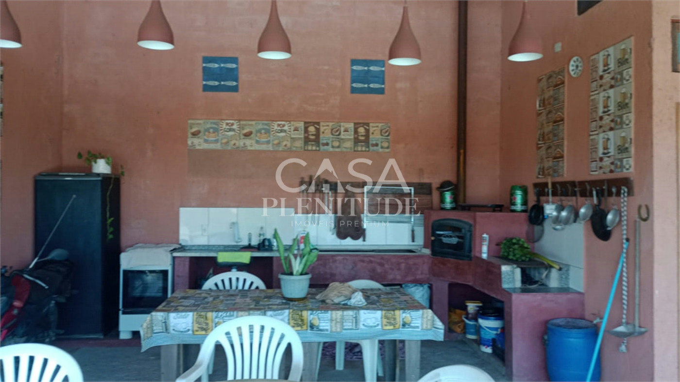 Chácara à venda com 3 quartos em Caguassu, Sorocaba, SP