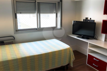 Apartamento à venda com 3 quartos, sendo 1 suíte, em Perdizes, São Paulo, SP