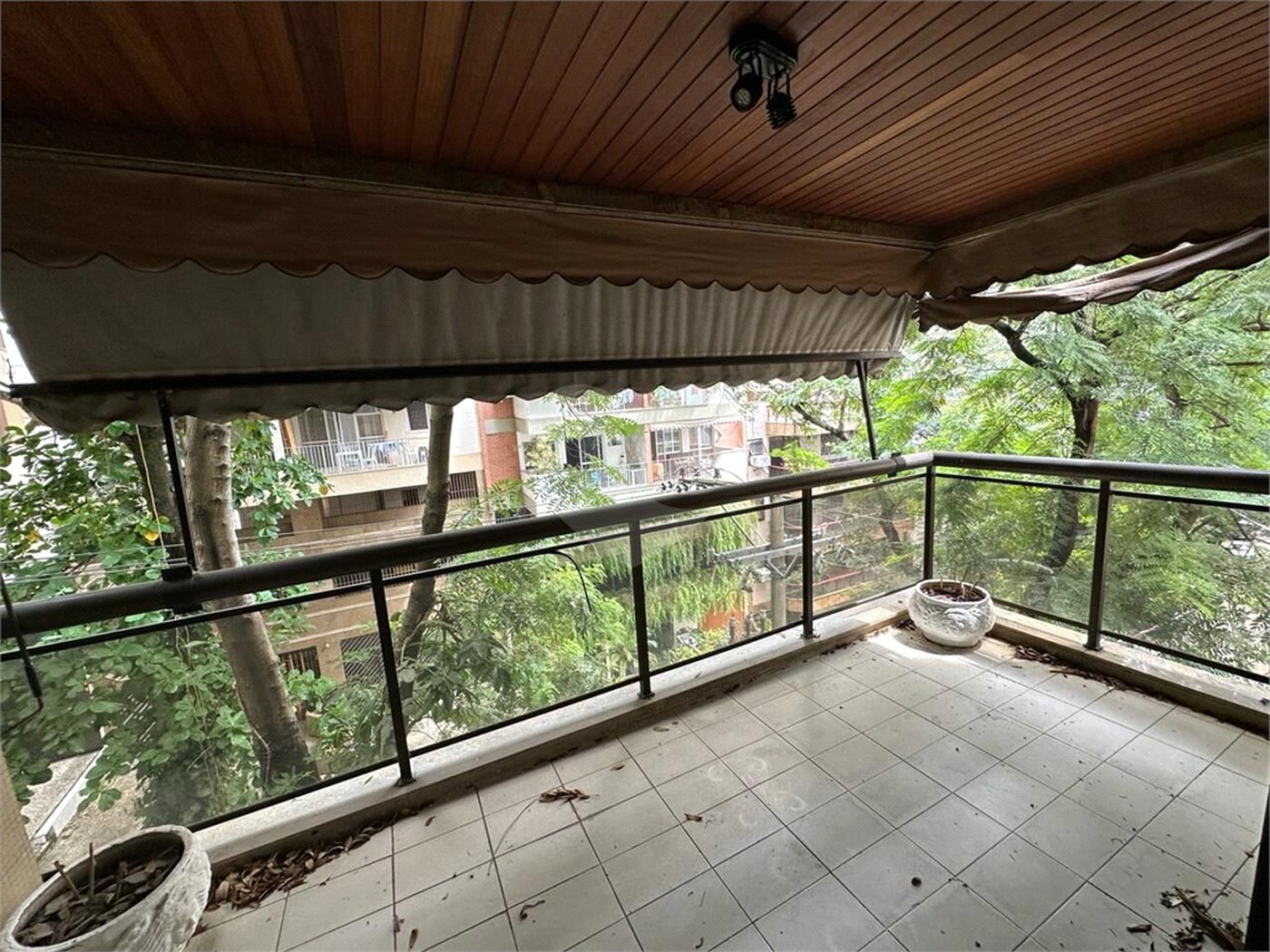 Apartamento à venda com 3 quartos, sendo 1 suíte,  em Tijuca, Rio de Janeiro, RJ