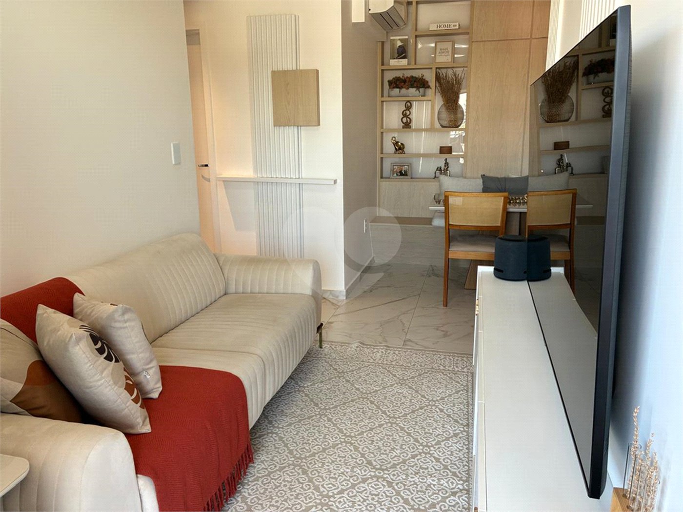 Apartamento à venda com 2 quartos, sendo 1 suíte, em Jardim Paulistano, Sorocaba, SP