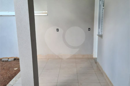 Casa à venda com 3 suítes no condomínio Reserva da Mata, Vinhedo - SP
