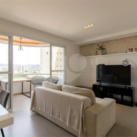 Apartamento à venda com 3 quartos, sendo 1 suíte, em Jardim Zaira, Guarulhos, SP