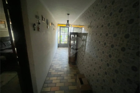 Casa à venda com 3 quartos, sendo 1 suíte, em Santa Teresinha, São Paulo, SP