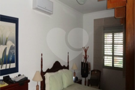 Casa à venda com 4 quartos, sendo 2 suítes,  no condomínio Acmti - Colinas do Mosteiro, Terras de Itaici e Recanto dos Pássaros, Indaiatuba - SP