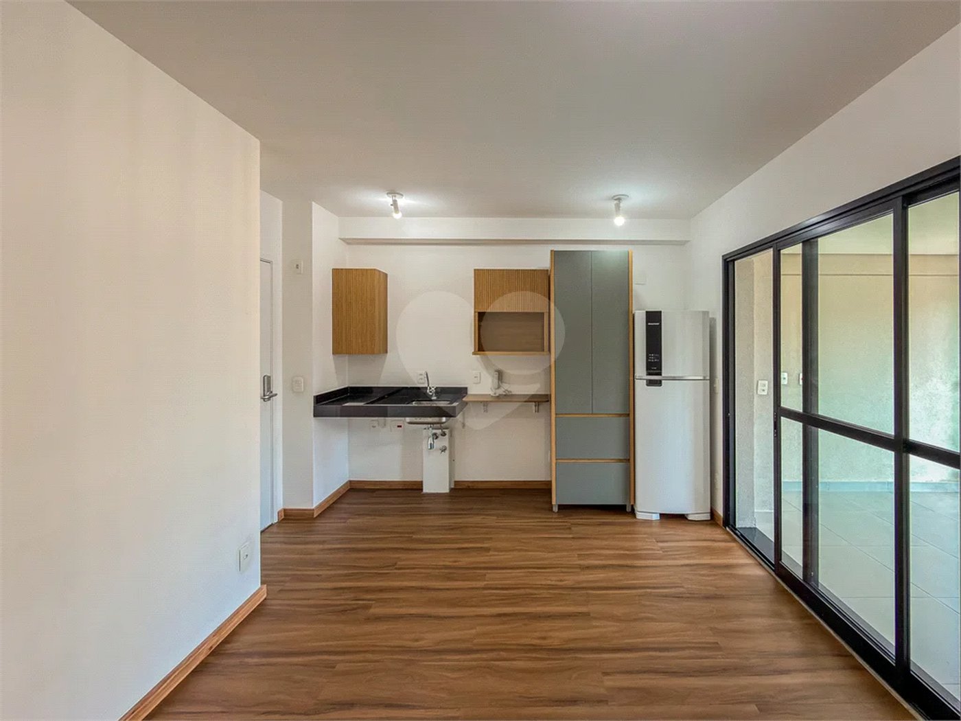 Studio novo com 33m² e vaga na garagem na região da Aclimação em São Paulo - SP.