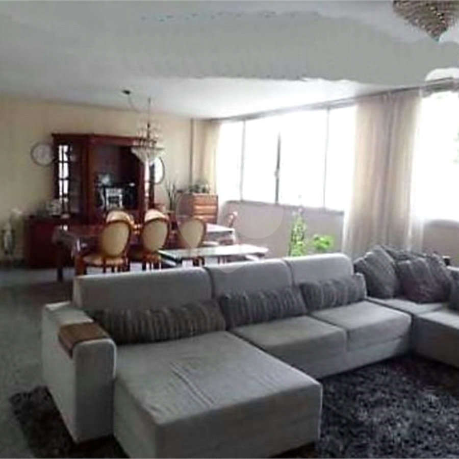 Apartamento à venda com 3 quartos, sendo 1 suíte, em Vila Mariana, São Paulo, SP