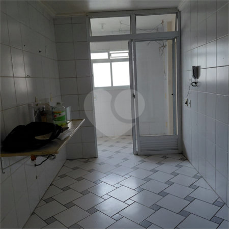 Apartamento à venda com 3 quartos, sendo 1 suíte, em Vila Sofia, São Paulo, SP