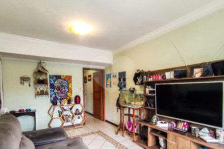 Casa à venda com 3 quartos, sendo 1 suíte,  em Vila Morse, São Paulo, SP