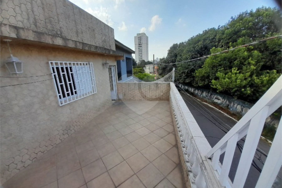 Sobrado à venda com 3 quartos, sendo 1 suíte,  em Saúde, São Paulo, SP