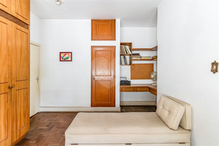 Casa à venda com 3 quartos, sendo 1 suíte, em Jardim Paulista, São Paulo, SP