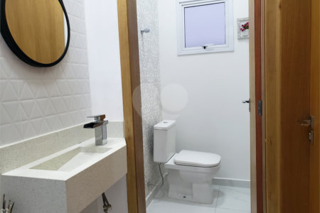 Casa à venda com 3 suítes no condomínio Residencial Veredas, Mogi das Cruzes - SP