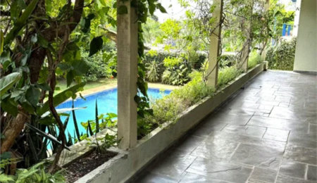 Sobrado à venda com 5 quartos, sendo 3 suítes,  em Jardim Leonor, São Paulo, SP