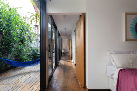 Casa Térrea à venda com 3 quartos, sendo 2 suítes,  em Vila Ipojuca, São Paulo, SP