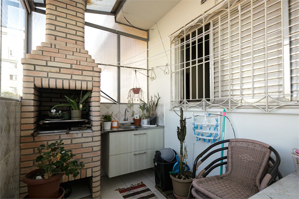 Sobrado à venda ou para alugar com 3 quartos, sendo 1 suíte, em Campo Belo, São Paulo, SP