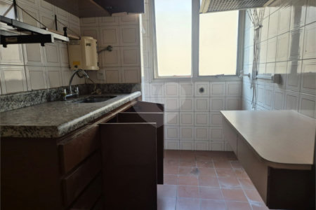 Apartamento à venda com 1 suíte em Santo Amaro, São Paulo, SP