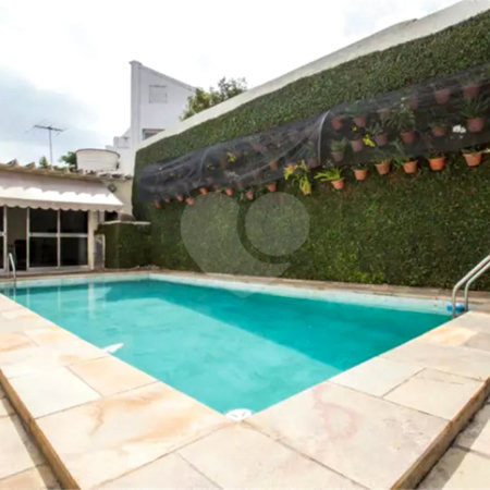 Casa à venda com 3 suítes no condomínio Praça Coronel Fernandes de Lima,47, São Paulo - SP