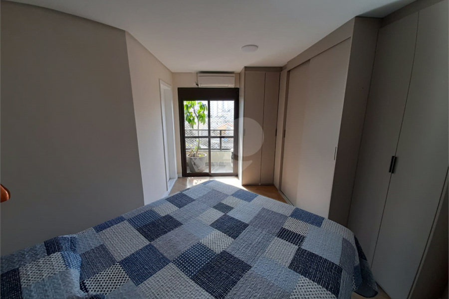 Apartamento à venda com 3 suítes em Santana, São Paulo, SP