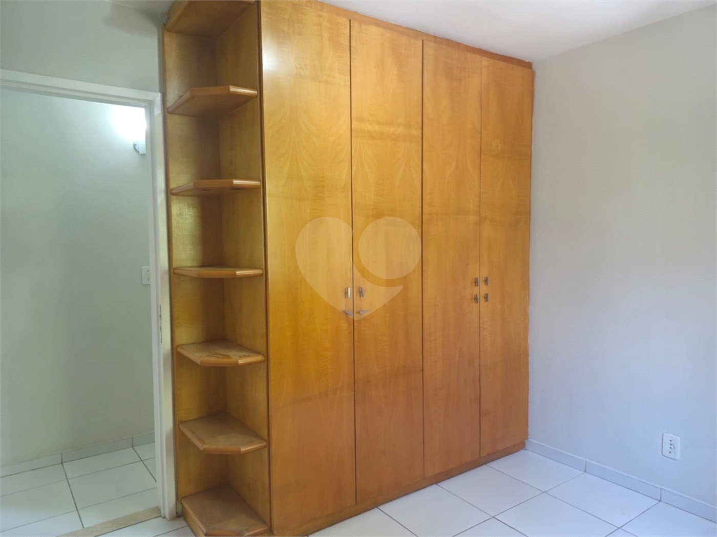 Apartamento à venda com 3 quartos em Jardim das Vertentes, São Paulo, SP