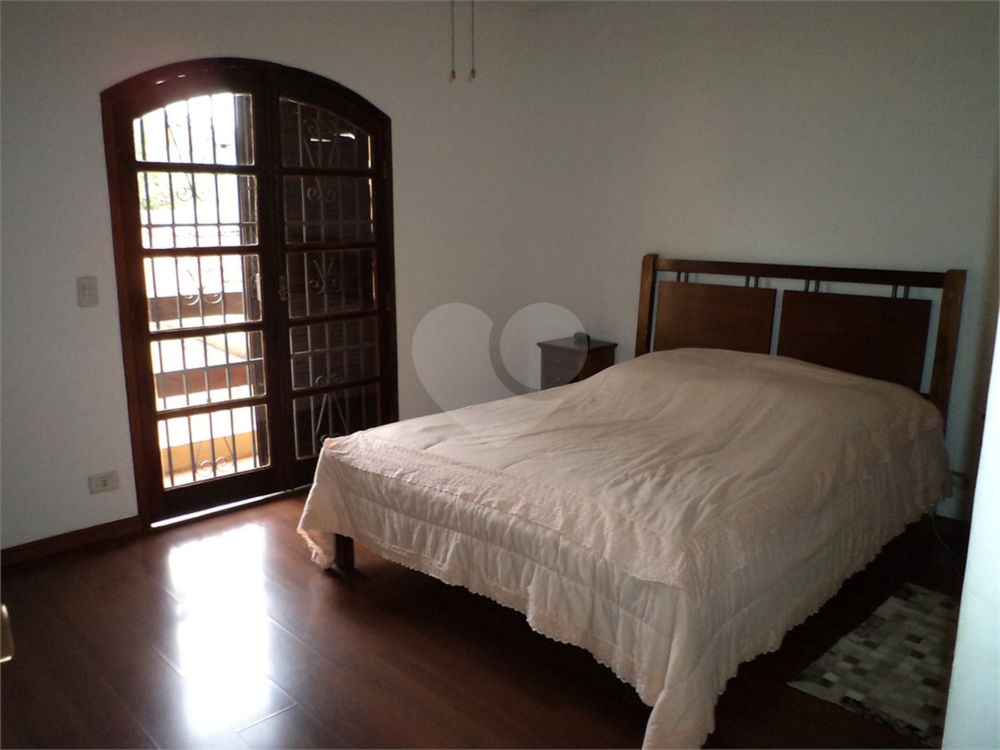 Sobrado à venda com 3 quartos, sendo 1 suíte,  em Jardim Franca, São Paulo, SP