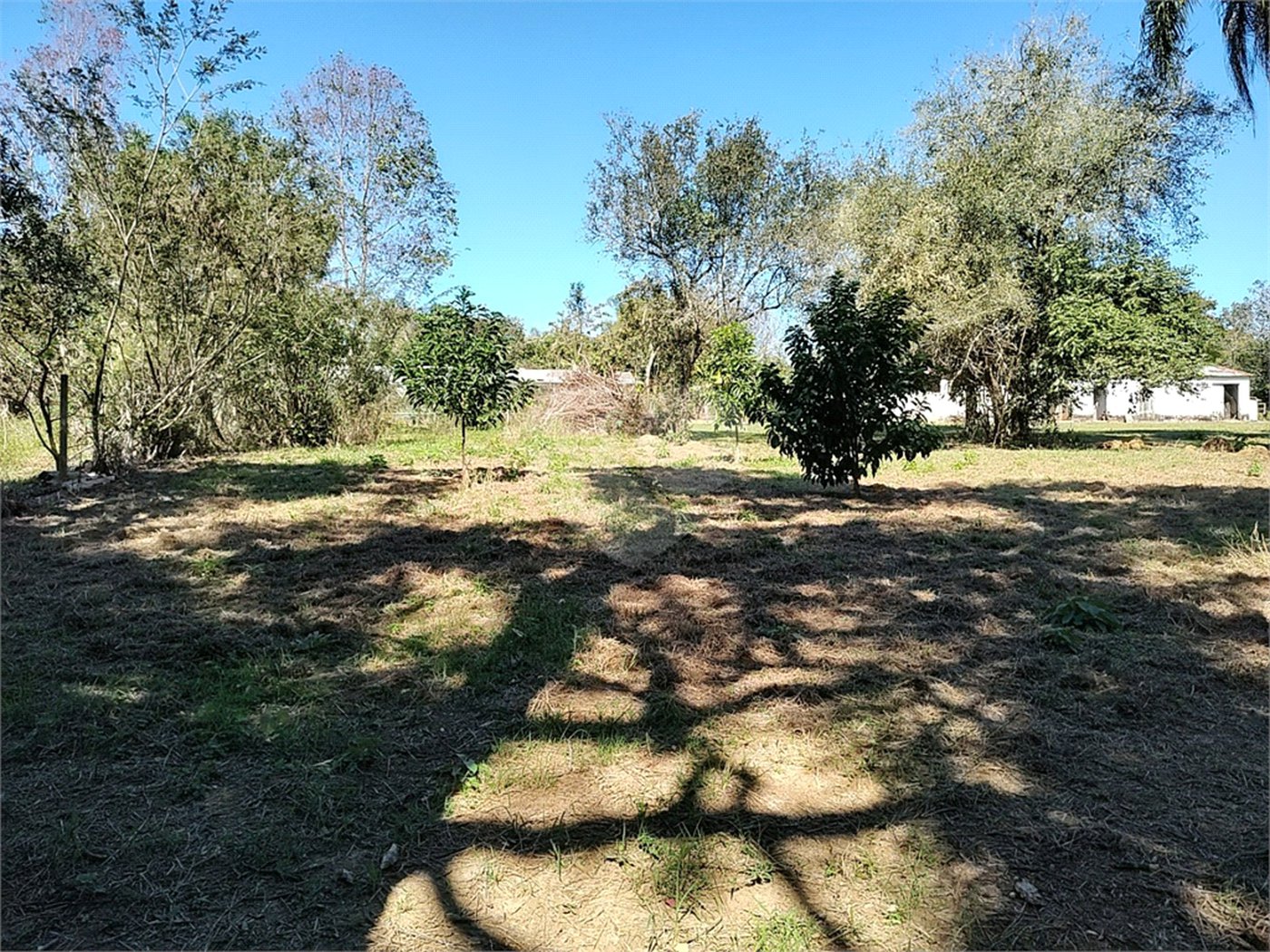 Sítio à venda com 3 quartos, sendo 1 suíte,  em Da Barra, Salto de Pirapora, SP