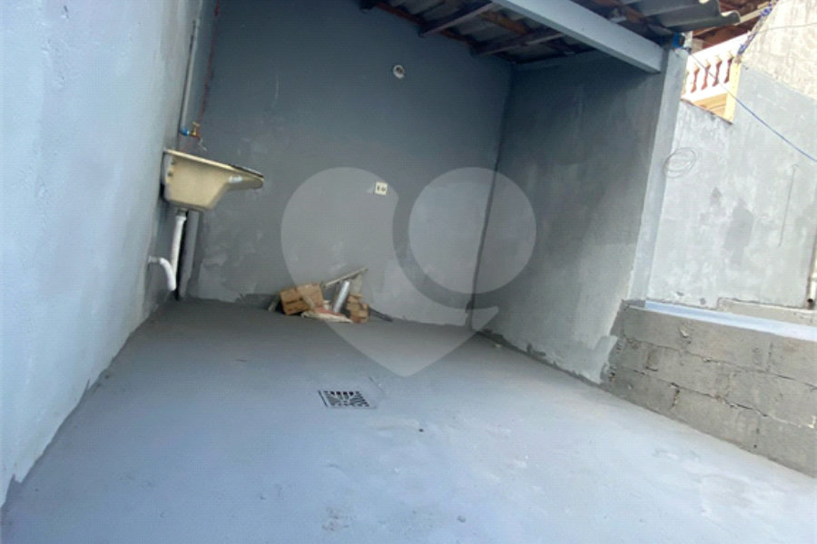 Casa à venda com 3 quartos em Carandiru, São Paulo, SP