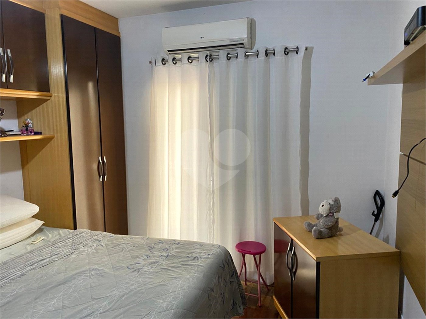 Sobrado à venda com 3 quartos, sendo 1 suíte, em Vila Nova Mazzei, São Paulo, SP