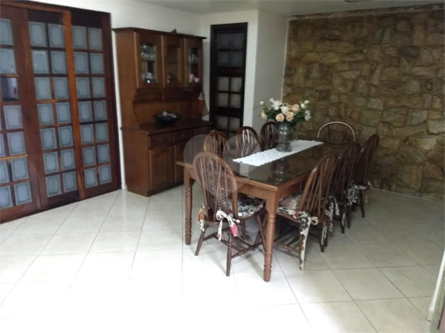 Sobrado à venda com 3 quartos, sendo 1 suíte,  em Santana, São Paulo, SP